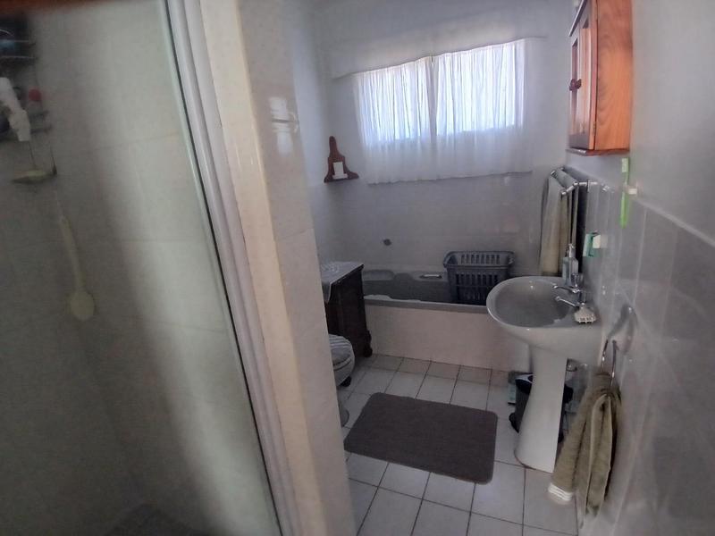 3 Bedroom Property for Sale in Stilbaai Wes Western Cape